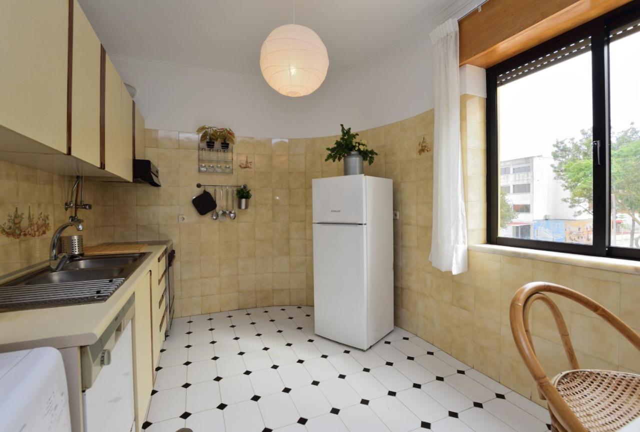 Palmeiras Beach Apartment Costa de Caparica Zewnętrze zdjęcie